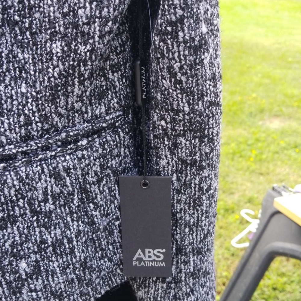 Jacket - Picture 3 of 3
